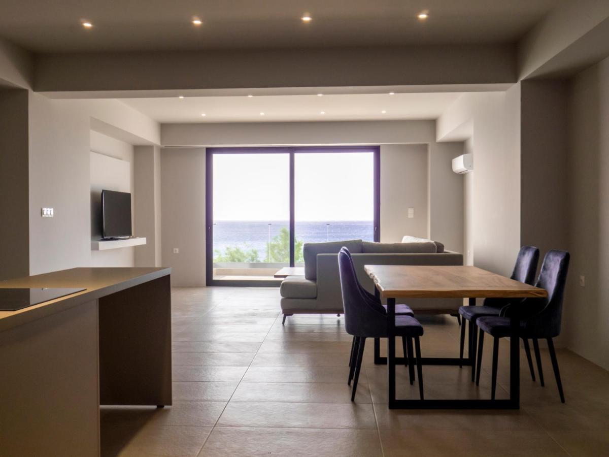 Central Urban Luxury Sea View Apt Since 2009 Ierápetra Dış mekan fotoğraf