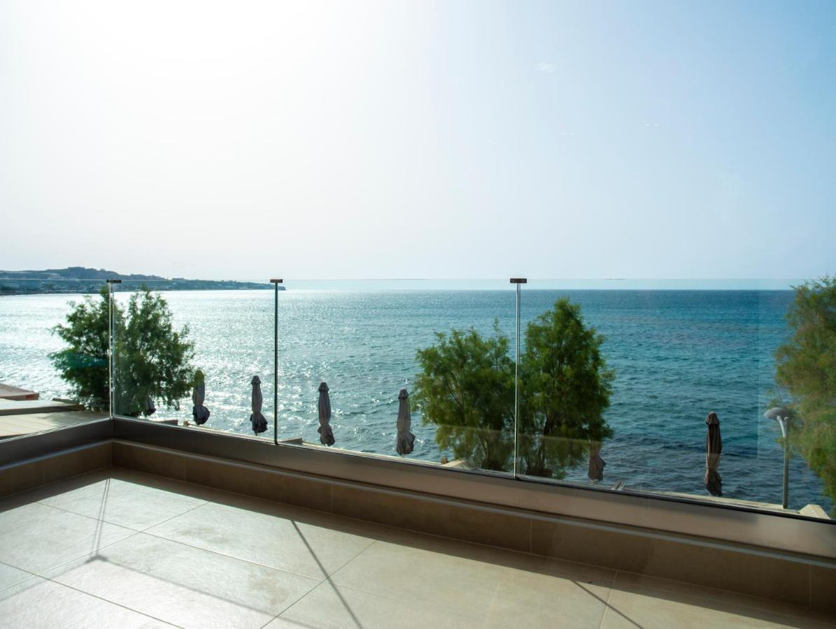 Central Urban Luxury Sea View Apt Since 2009 Ierápetra Dış mekan fotoğraf