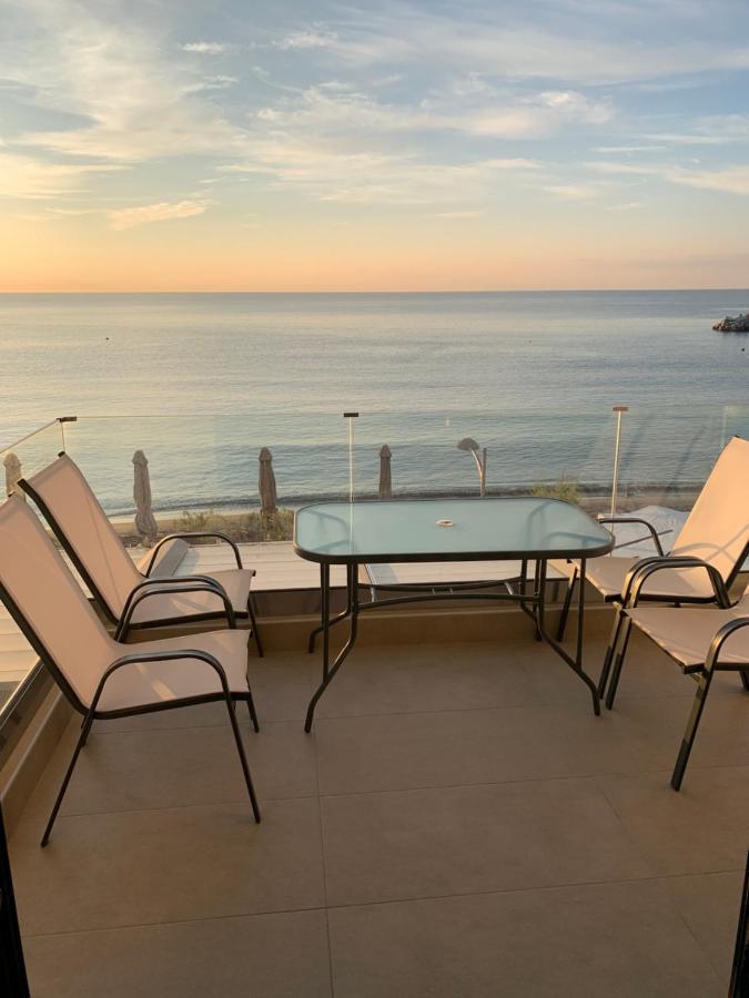 Central Urban Luxury Sea View Apt Since 2009 Ierápetra Dış mekan fotoğraf